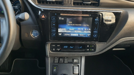 Zdjęcie przedmiotu: Toyota Auris HYBRID Combi