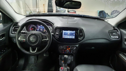 Zdjęcie przedmiotu: Jeep Compass Combi