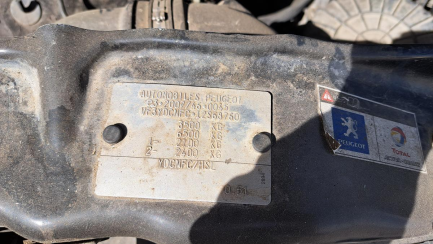 Zdjęcie przedmiotu: Peugeot BOXER 435 2.2 BlueHDi E6.2 3.5t L4H2 Premium Oświadczenie o utracie DR