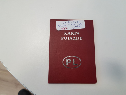 Zdjęcie przedmiotu: Iveco Daily 35C15 V L (19,6m3) Euro 5