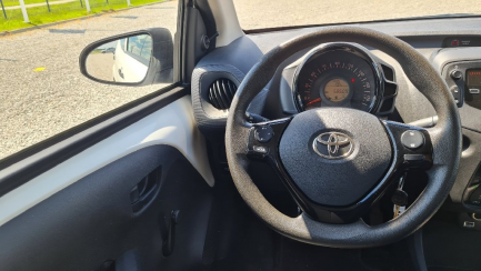 Zdjęcie przedmiotu: Toyota Aygo 1.0 VVT-i X Evidence retained electronically, possible registration of the vehicle after passing technical tests