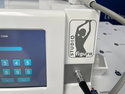 Zdjęcie przedmiotu: Studio Figura treatment device Shock wave