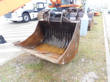 Zdjęcie przedmiotu: DOOSAN DX530LC-3 tracked excavator