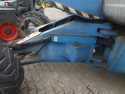 Zdjęcie przedmiotu: GENIE Z 135/70 articulated petrol platform