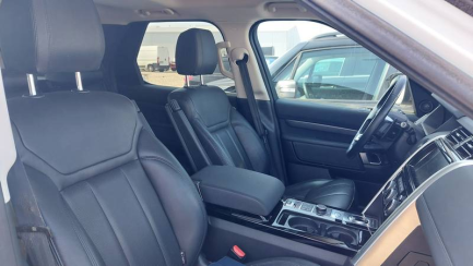 Zdjęcie przedmiotu: LAND ROVER Discovery V 2.0 SD4 HSE Aut.