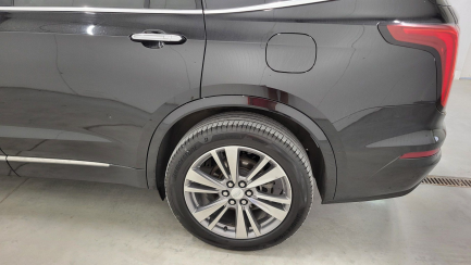 Zdjęcie przedmiotu: Cadillac XT6