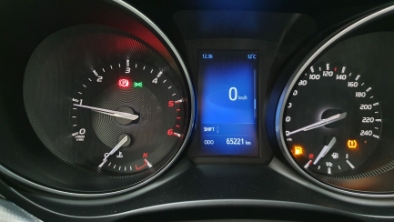 Zdjęcie przedmiotu: Toyota Avensis 2.0 D-4D Premium