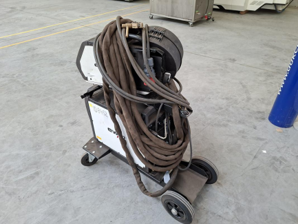 Zdjęcie przedmiotu: EWM Taurus 405 Steel Synergic S inverter welding machine