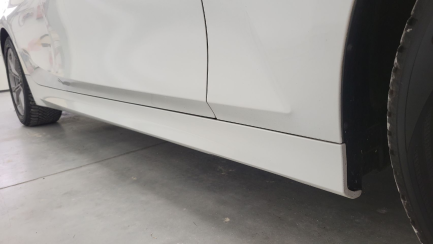 Zdjęcie przedmiotu: BMW 318i Sport Line aut