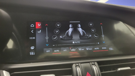 Zdjęcie przedmiotu: ALFA ROMEO Giulia 2.0 Turbo Veloce aut
