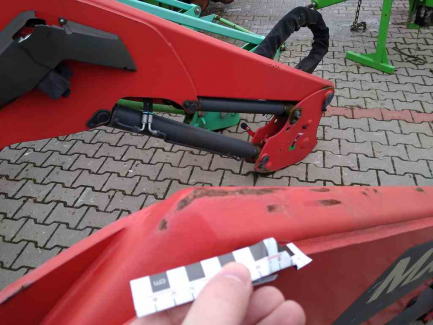 Zdjęcie przedmiotu: Front loader Mailleux T417