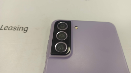 Zdjęcie przedmiotu: Смартфон / Телефон Samsung Galaxy SM-G990 S21 FE 5G 6+128GB Lavender