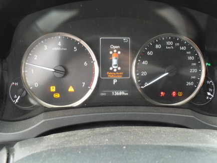 Zdjęcie przedmiotu: Lexus IS300