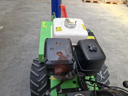 Zdjęcie przedmiotu: KOPARKA ŁAŃCUCHOWA LASKI TR-60/13HC Honda GX390 8,7 kW