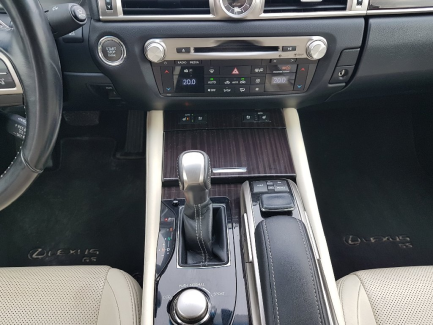 Zdjęcie przedmiotu: Lexus GS300 Prestige
