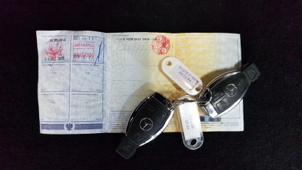 Zdjęcie przedmiotu: Mercedes-benz V-KLASSE V 220 (BlueTEC) d Avantgard