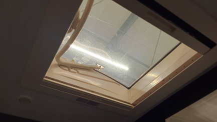 Zdjęcie przedmiotu: Peugeot BOXER 435 2.0 BlueHDi E6 3.5t L4H3