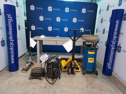 Zdjęcie przedmiotu: Workshop equipment set