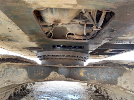 Zdjęcie przedmiotu: Crawler excavator Hyundai ROBEX 210 LC-9