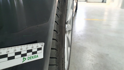 Zdjęcie przedmiotu: JAGUAR, XJ 15-, 3.0 D V6 Premium Luxury