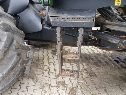 Zdjęcie przedmiotu: Harvester John Deere 770D