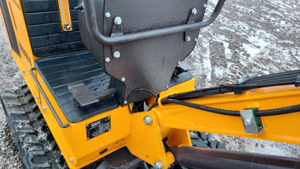 Zdjęcie przedmiotu: BERGER KRAUS BK800 B mini excavator