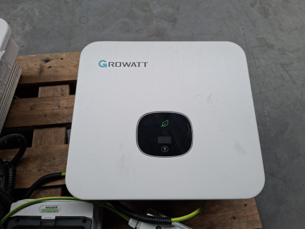 Zdjęcie przedmiotu: ELEMENTY INSTALACJI FOTOWOLTAICZNEJ O MOCY 26,32 kWp