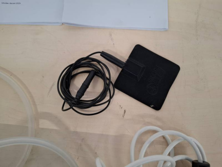 Zdjęcie przedmiotu: Комплект косметичних приладів (апарат для карбокситерапії Medika + косметичний комбайн Medika Basic)