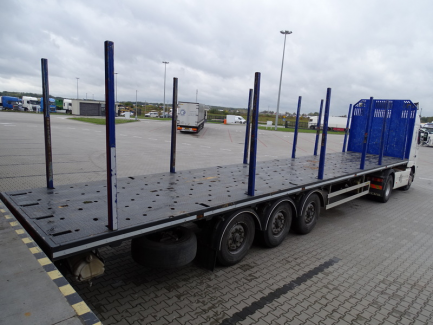 Zdjęcie przedmiotu: ZASŁAW D-651A platform semitrailer