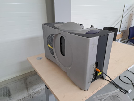 Zdjęcie przedmiotu: Laboratory kit (Flow measurement system, Particle size analyzer, Planetary mill)