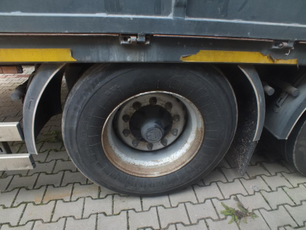 Zdjęcie przedmiotu: Przyczepa z osiami centralnymi KONAR JG6