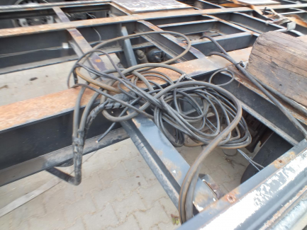 Zdjęcie przedmiotu: Box and curtain trailer with central axles WIELTON PC2