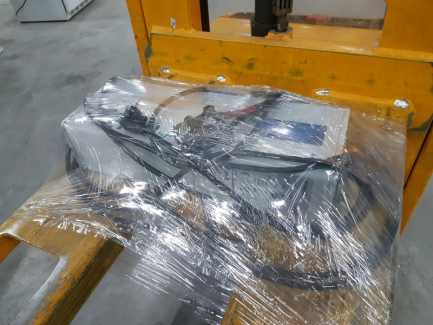 Zdjęcie przedmiotu: W&oacute;zek widłowy Jungheirich EJC 214 115 535 DZ