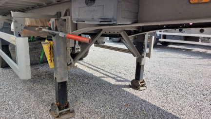 Zdjęcie przedmiotu: ZASŁAW D-653 35.0t Dump Steel