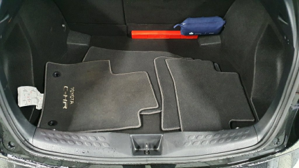 Zdjęcie przedmiotu: Toyota C-HR 1.8 Hybrid Premium