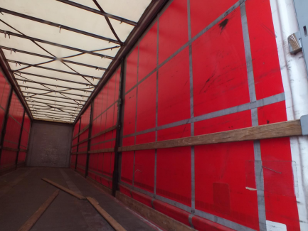 Zdjęcie przedmiotu: KOEGEL SN24 Curtain semi-trailer