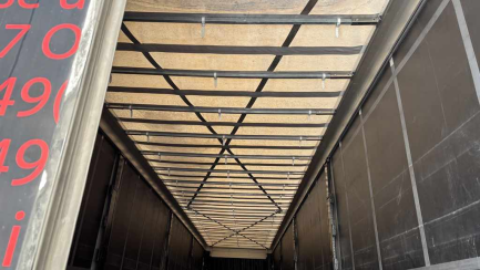 Zdjęcie przedmiotu: KASSBOHRER MEGA Skrzyniowa