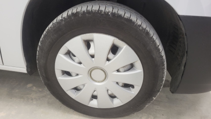 Zdjęcie przedmiotu: Opel Combo Basic E Cargo