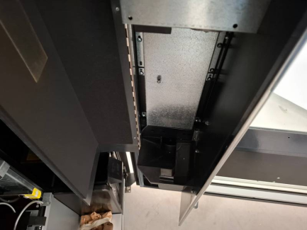 Zdjęcie przedmiotu: Торговий автомат Rheavendors group Saphirh 10 Touch.2T 2020