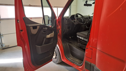 Zdjęcie przedmiotu: RENAULT/CARPOL MASTER FWD dCi E6 3.5t L3H1 Pack Clim S&S+E