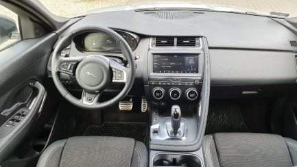 Zdjęcie przedmiotu: Jaguar E-PACE SUV
