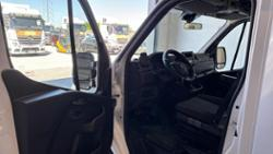 Zdjęcie przedmiotu: RENAULT/CARPOL MASTER  FWD 2.3 dCi E6 3.5t L3H1 Extra S&S+E Oświadczenie o utracie DR