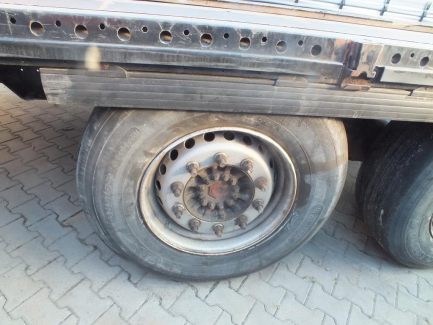 Zdjęcie przedmiotu: KRONE SD Curtain trailer