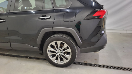 Zdjęcie przedmiotu: Toyota RAV4 2.5 Hybrid Executive 4x4
