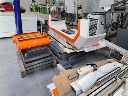 Zdjęcie przedmiotu: TEKIO S3015T6 sheet metal laser cutting machine