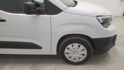 Zdjęcie przedmiotu: Opel Combo Basic E Cargo
