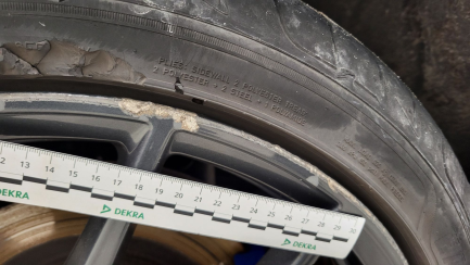 Zdjęcie przedmiotu: BMW 118i M Sport aut Oświadczenie o utracie DR