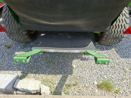 Zdjęcie przedmiotu: Прес-підбирач JOHN DEERE V451HR