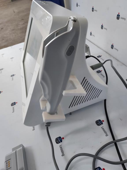 Zdjęcie przedmiotu: HIFU ULTRALIFT cosmetic device