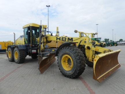 Zdjęcie przedmiotu: HBM-NOBAS BG240 TA-5 road grader